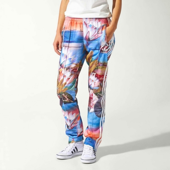 Adidas Originals  FARM  Curso D’Agua Superstar Track Pant Size XS Dusty Pink - Picture 3 of 16